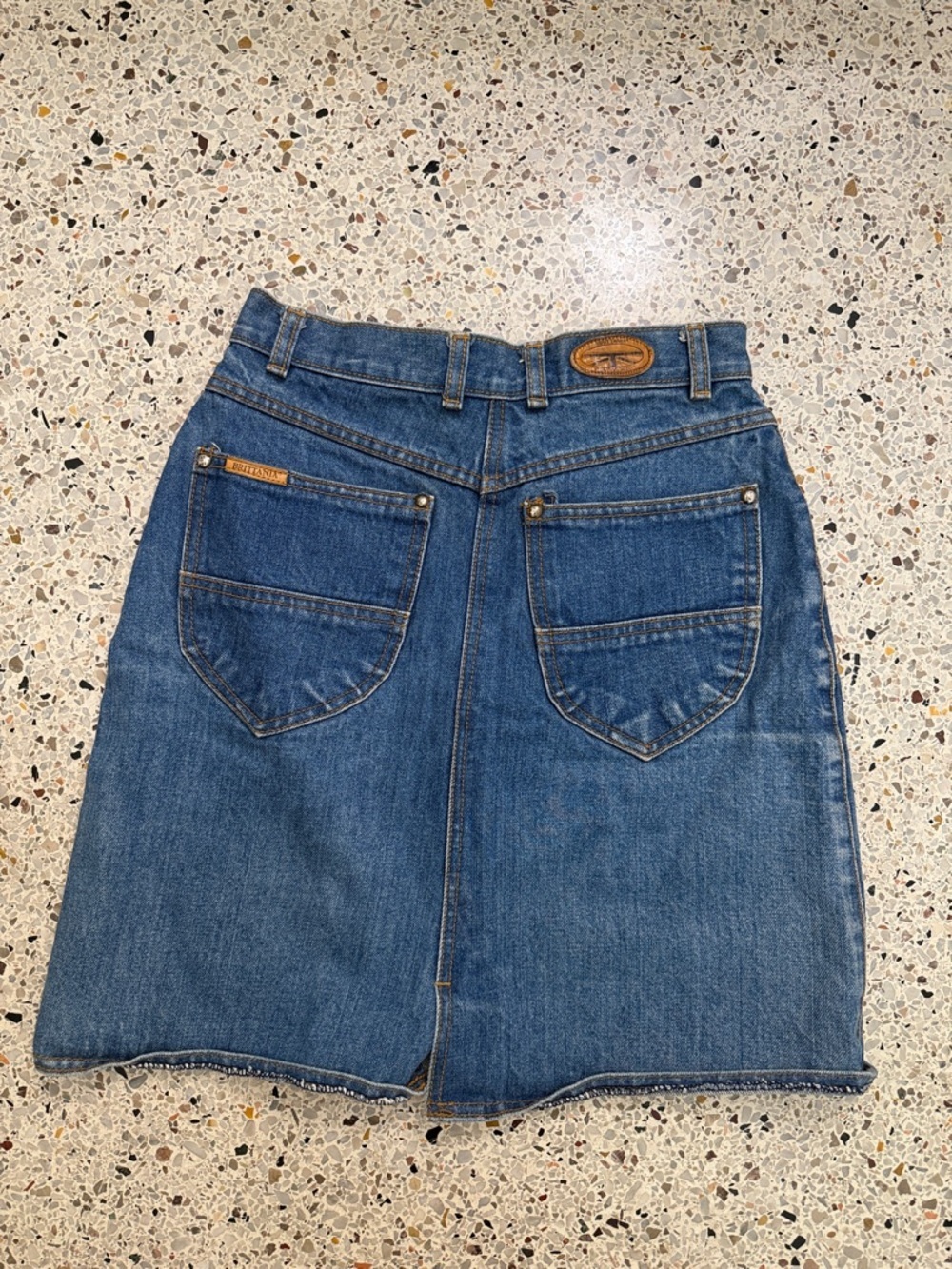 90’s vintage Brittania Jean denim mini skirt 7 4 western